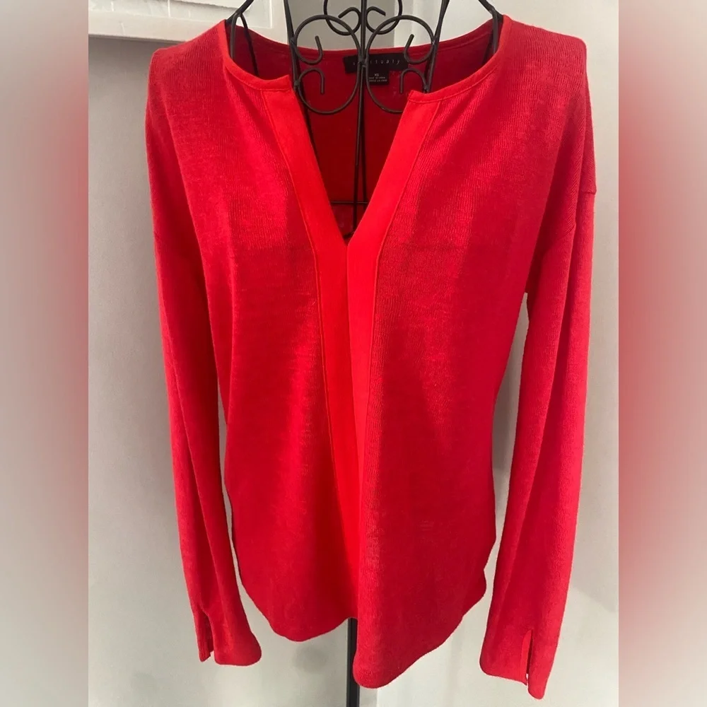 Sanctuary Women’s Red V-Neck Sweater in Size XS❤️